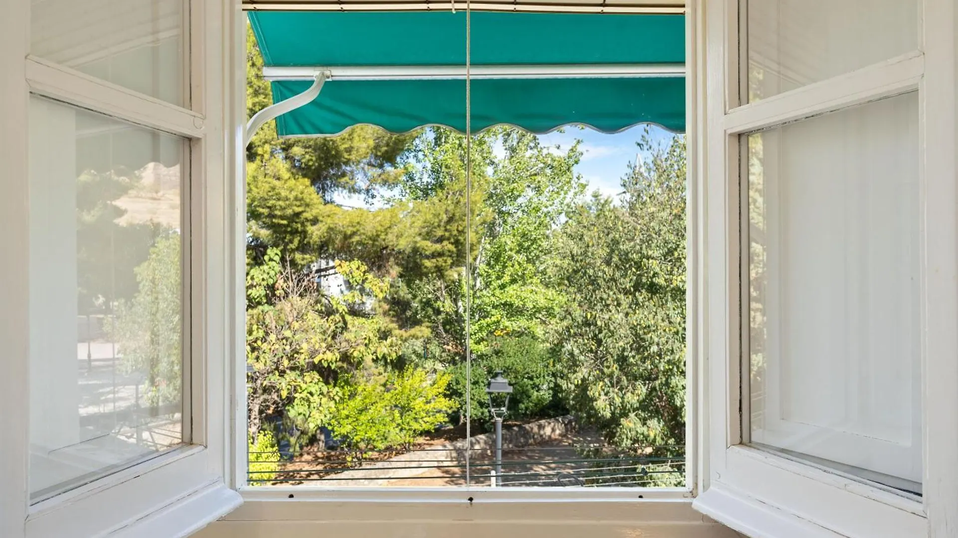 Apartamento En Granada Cerca De Albaicin Spain